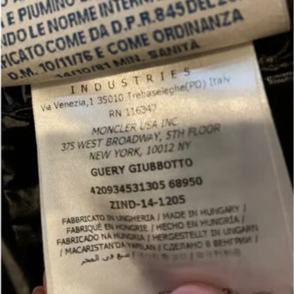 Womens Moncler puffer